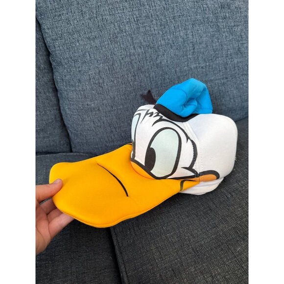 Disney Parks Donald Duck hat - Picture 11 of 11